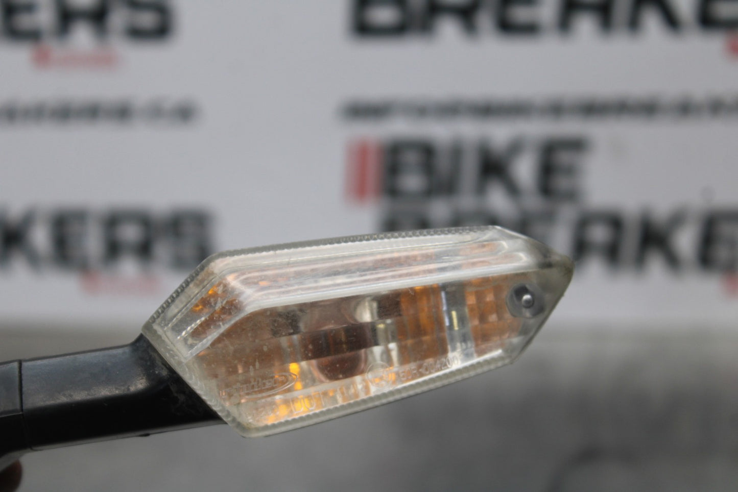 09-10 KAWASAKI ER-6N RIGHT REAR BACK TURN SIGNAL LIGHT INDICATOR BB205