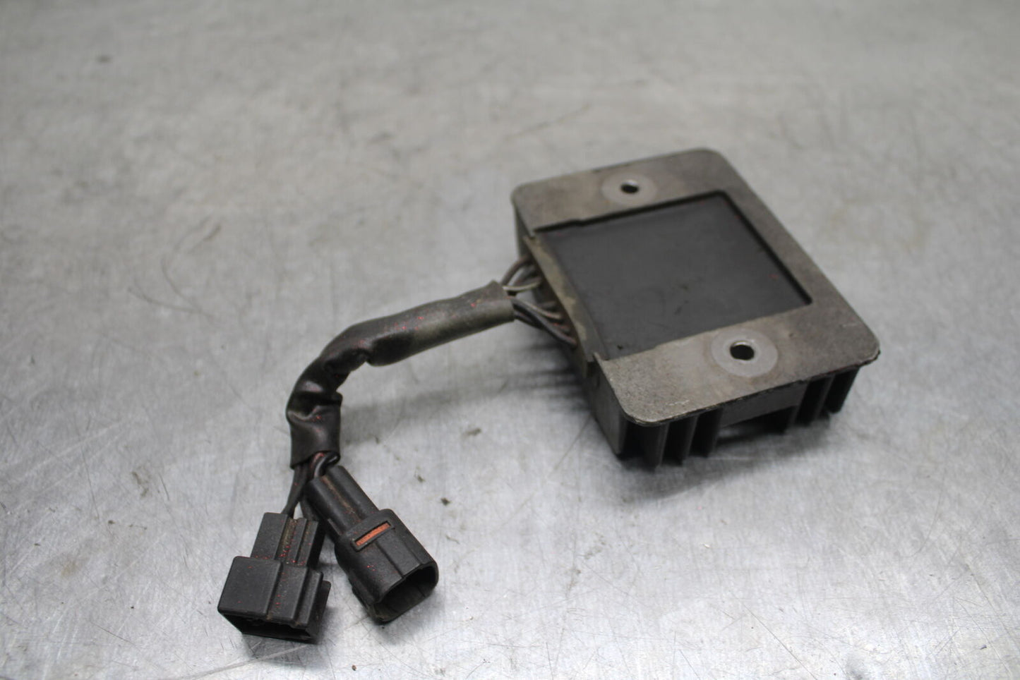 05-06 SUZUKI GSXR1000 RECTIFIER VOLTAGE REGULATOR BB113