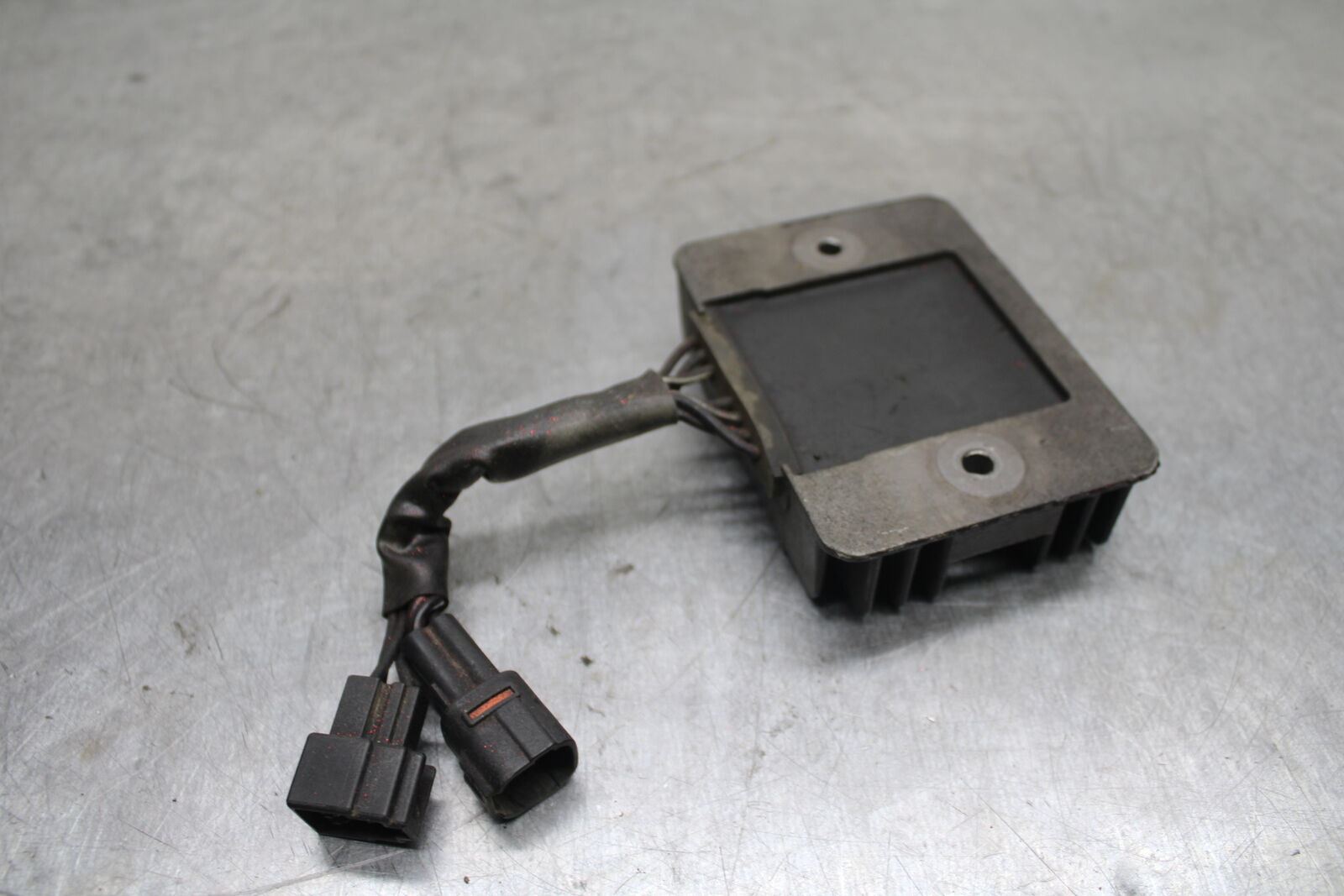 05-06 SUZUKI GSXR1000 RECTIFIER VOLTAGE REGULATOR BB113