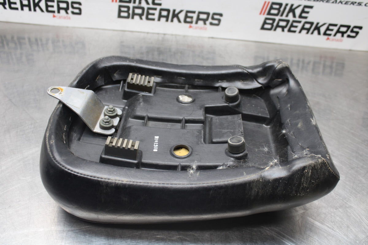 05-09 SUZUKI BOULEVARD C90 REAR BACK PASSENGER SEAT BB791