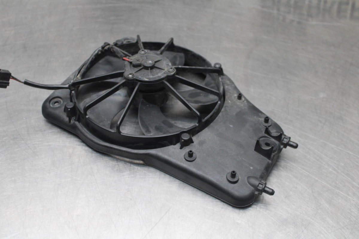 12-16 MV AGUSTA F3 675 ENGINE RADIATOR COOLING FAN BB01