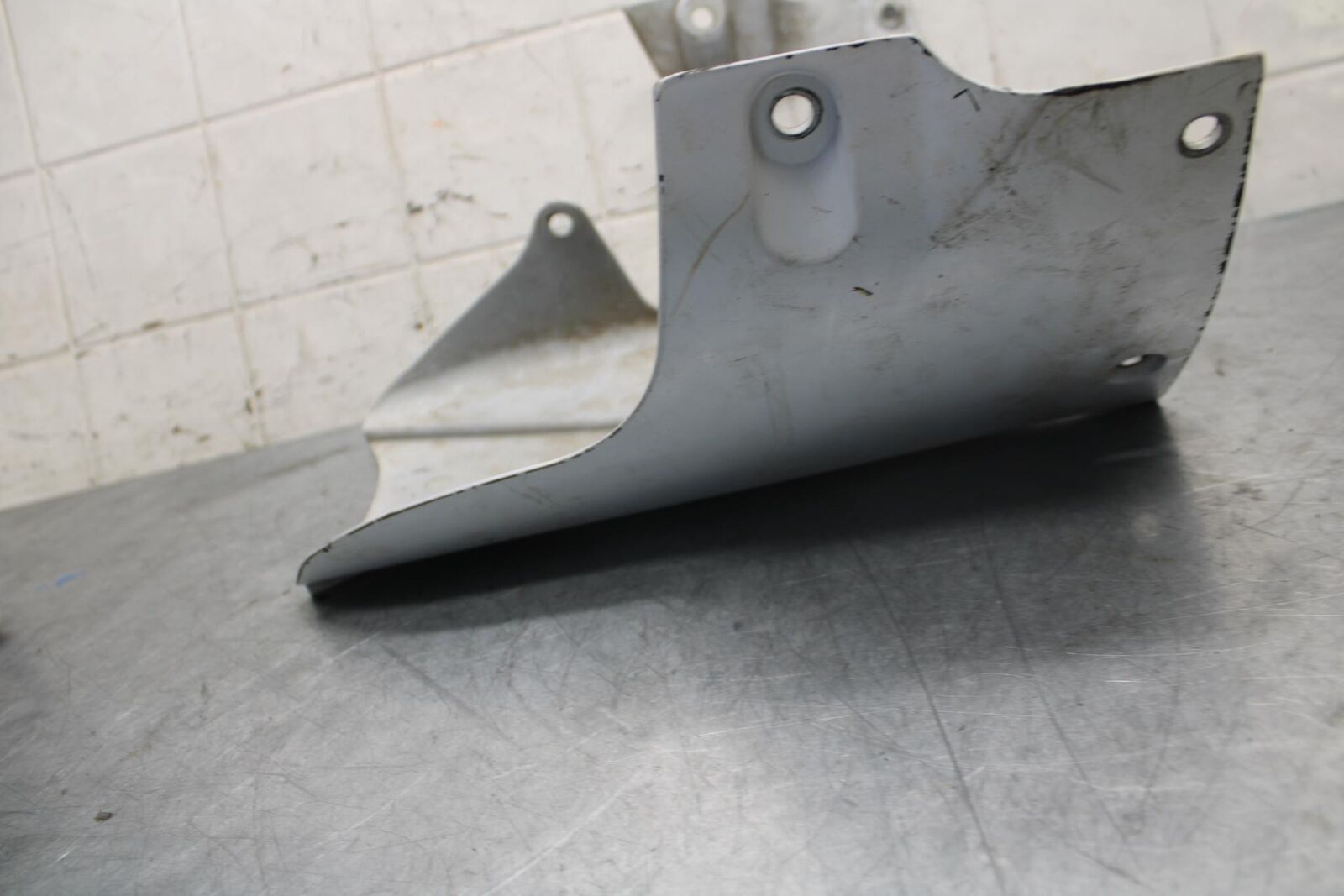 1997 Suzuki GSXR750 REAR BELLY FAIRING COWL BB39