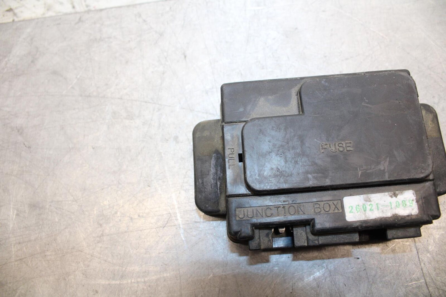 2001 Kawasaki Ninja ZX6 ZX600E RELAY ASSEMBLY FUSE BOXBB547