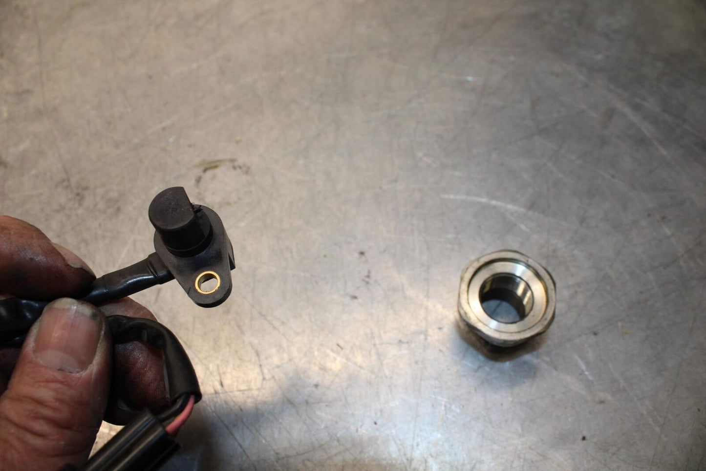 08-09 KAWASAKI NINJA ZX14R SPEED SPEEDOMETER SENSOR BB73