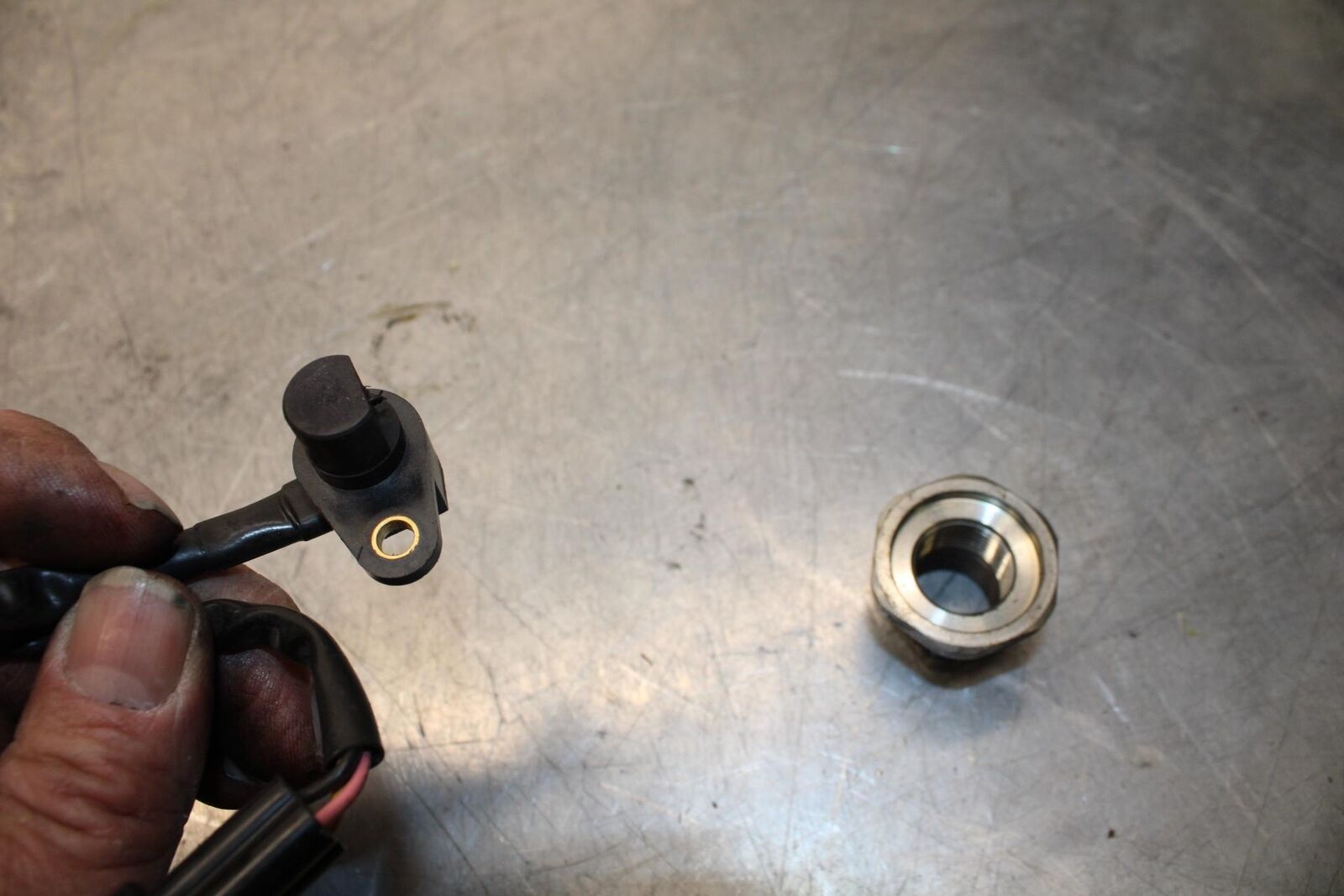 08-09 KAWASAKI NINJA ZX14R SPEED SPEEDOMETER SENSOR BB73