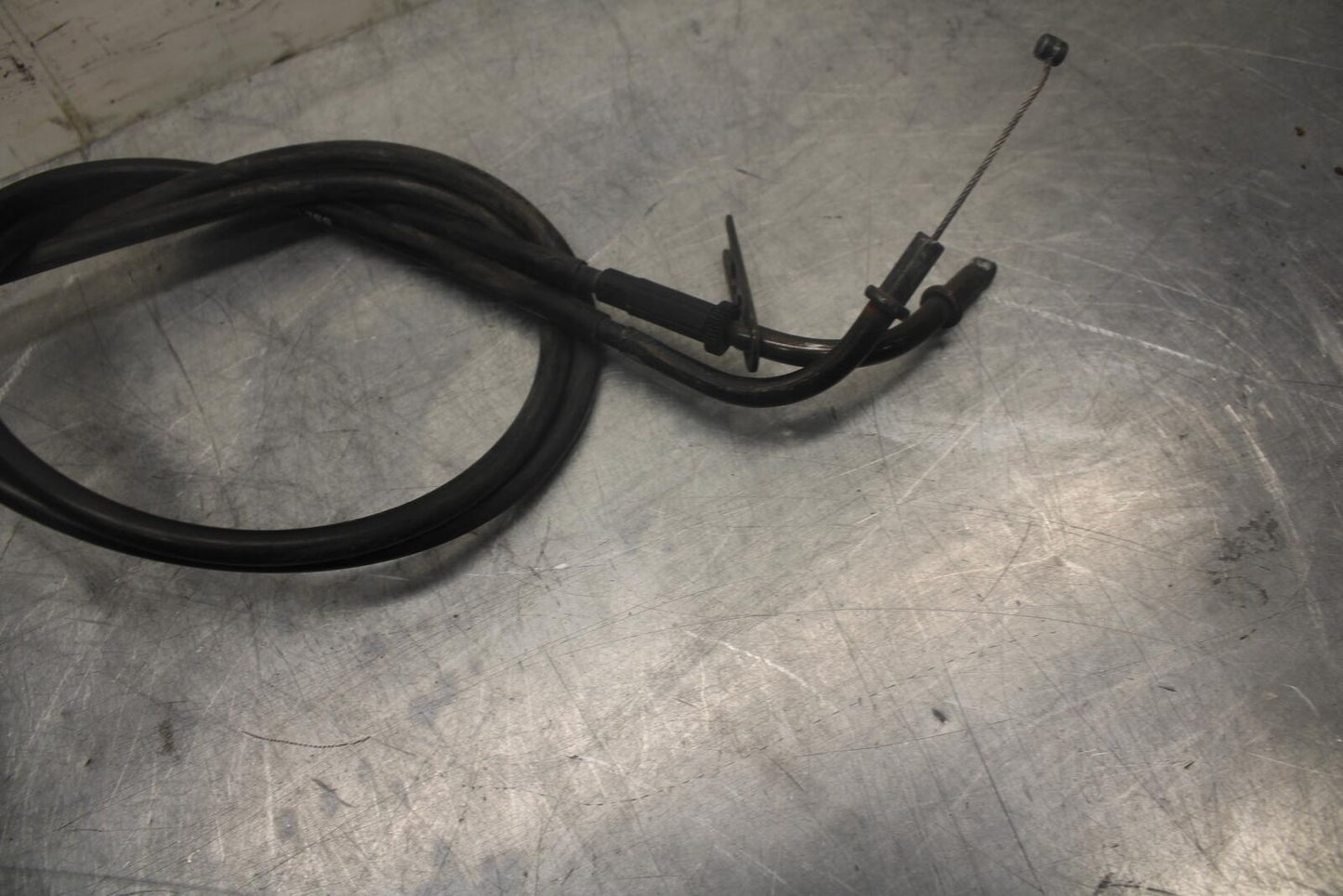 05 YAMAHA YZF R6S THROTTLE CABLES LINES BB462