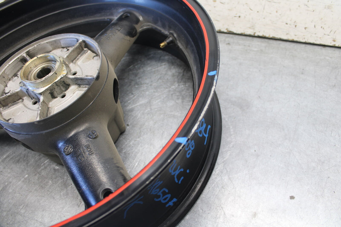 07-12 SUZUKI BANDIT 650F REAR WHEEL BACK RIM BB384