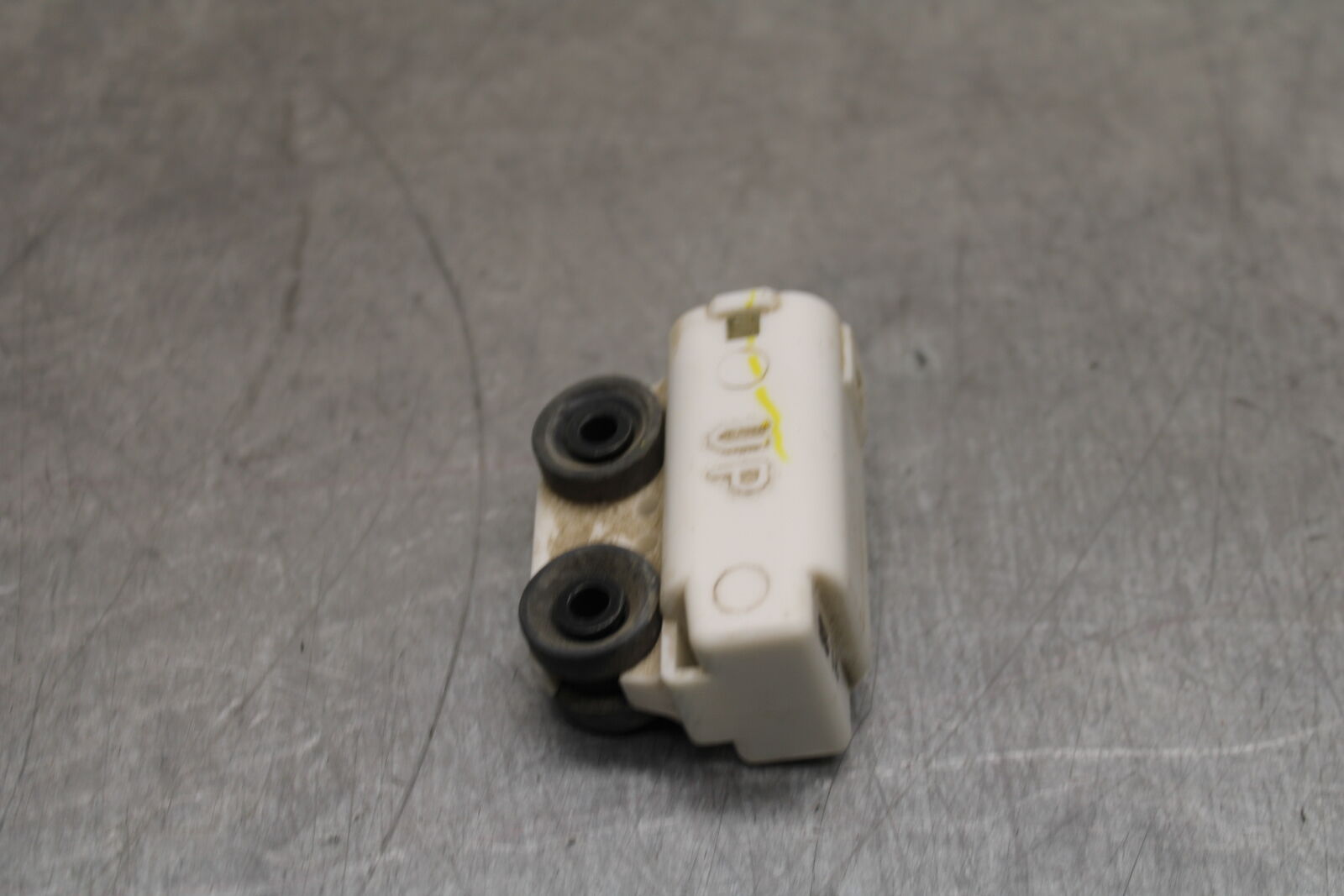 19-24 YAMAHA R3 TIP OVER BANK ANGLE CRASH SENSOR SWITCH  BB736