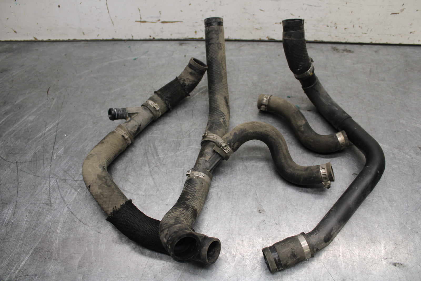 17-21 HONDA CBR1000RR SP RADIATOR HOSES ENGINE COOLANT WATER HOSE SET BB681