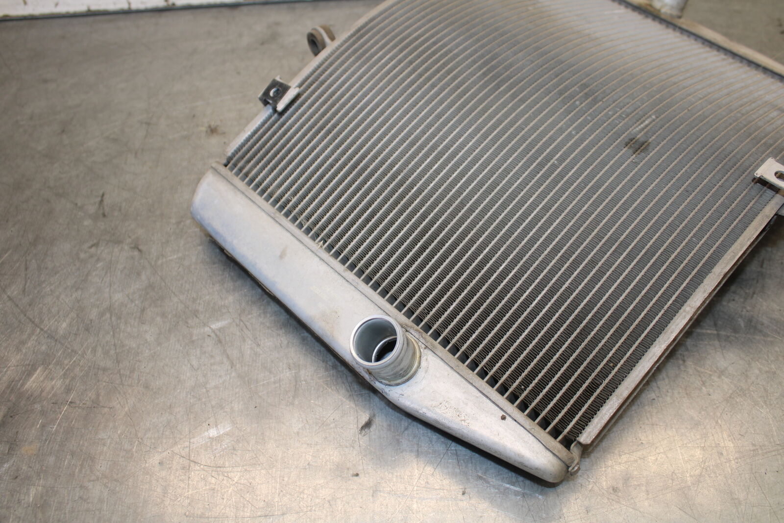 19-23 KAWASAKI NINJA ZX6R ENGINE RADIATOR MOTOR COOLER COOLING RADIATER BB701