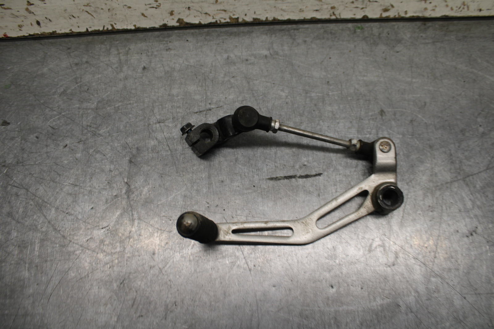 24 KAWASAKI NINJA 500 ABS SHIFTER PEDAL BB744