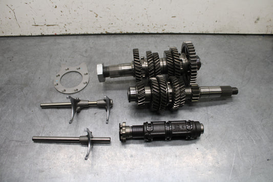 22-24 INDIAN CHIEF BOBBER DARK HORSE ENGINE TRANSMISSION TRANNY GEARS BB717