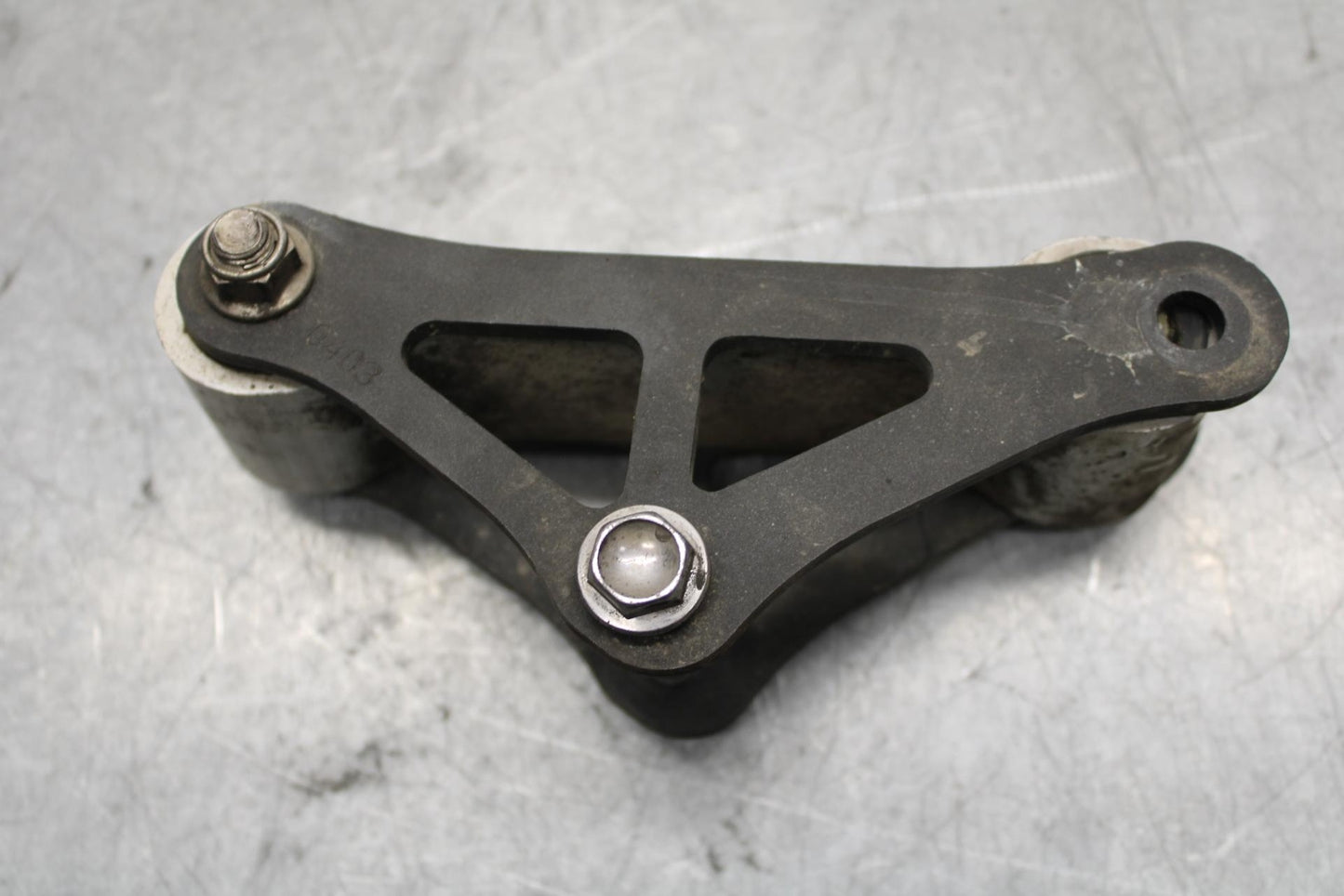 17 KAWASAKI Z900 ZR900 REAR DOGBONE SHOCK LINKAGE LINK BB549