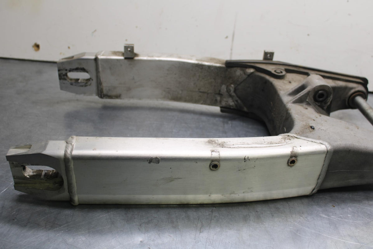 2004 Honda CBR600F4i REAR SWINGARM BACK SUSPENSION SWING ARM BB606