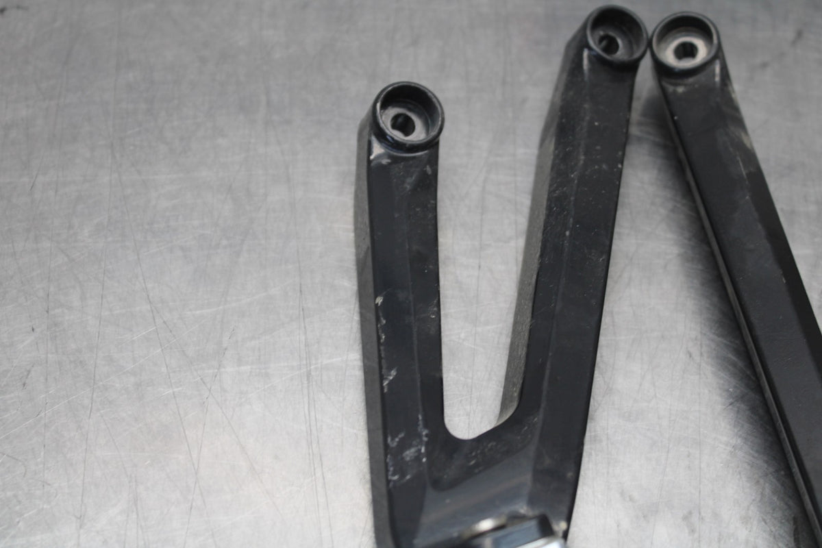 12-14 BMW S1000RR REAR BACK PASSENGER PEG SET PAIR BB204