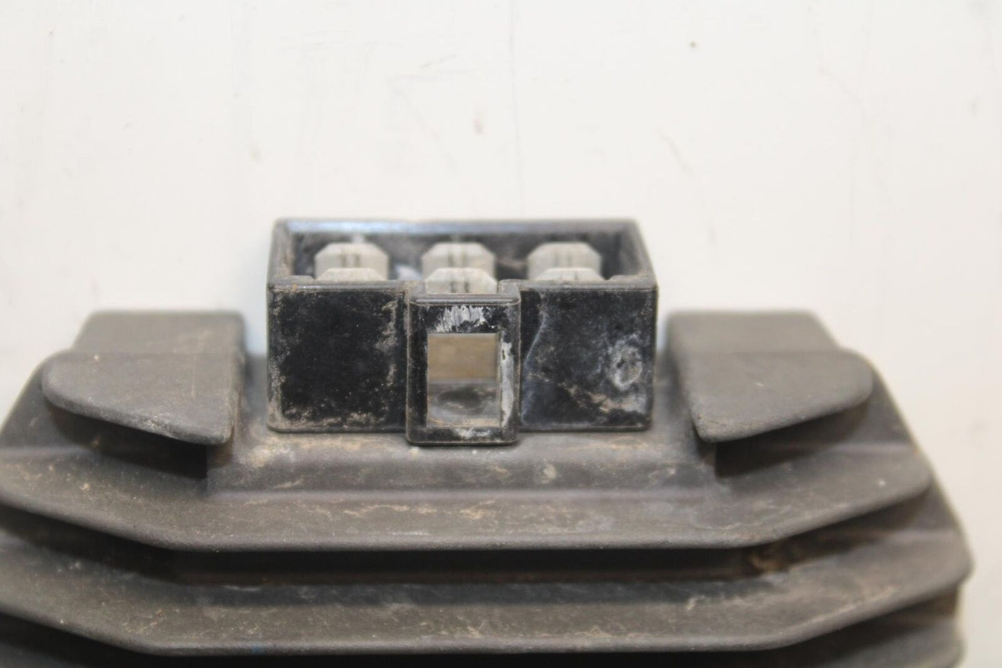 2009 Kawasaki Ninja 250R EX250J RECTIFIER VOLTAGE REGULATOR 21061-1003 BB87