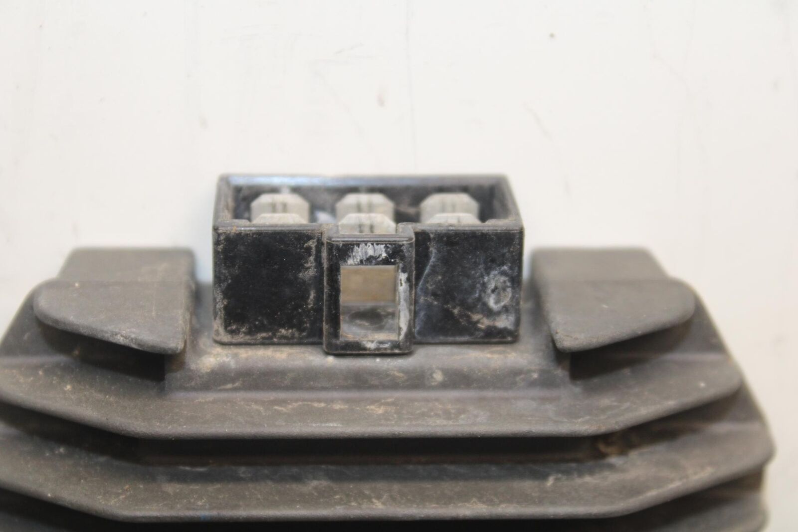 2009 Kawasaki Ninja 250R EX250J RECTIFIER VOLTAGE REGULATOR 21061-1003 BB87