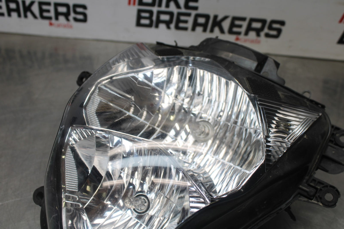 11-26 SUZUKI GSXR750 FRONT HEADLIGHT HEAD LIGHT LAMP BB900