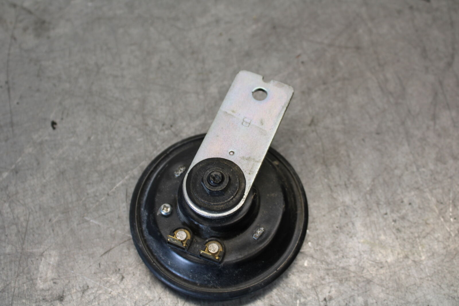 08-16 YAMAHA YZF R6 HORN SIGNAL 4TH-83371-00-00 BB665