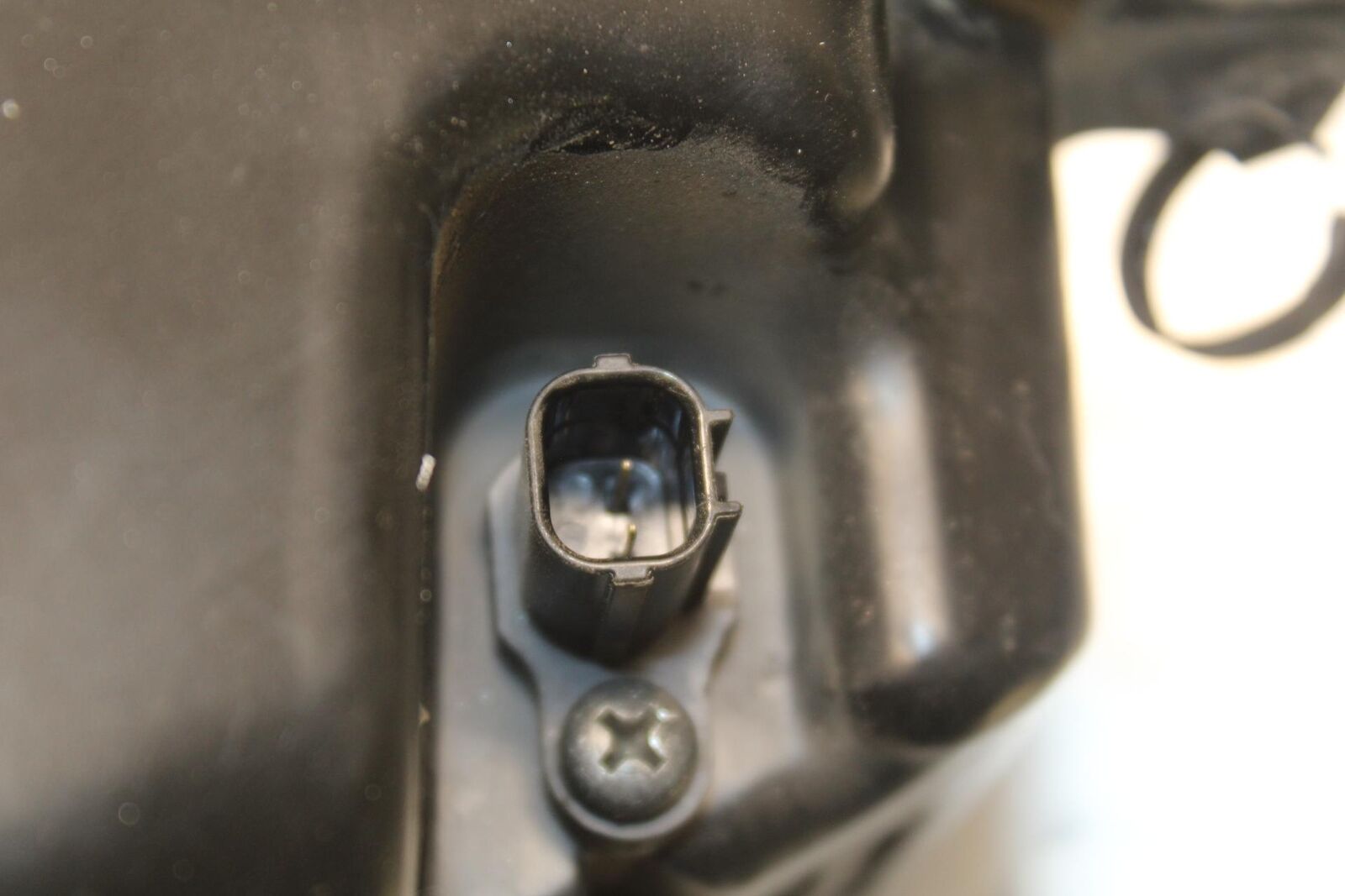 12-17 KAWASAKI ER-6N Z650 AIRBOX AIR INTAKE FILTER BOX BB607