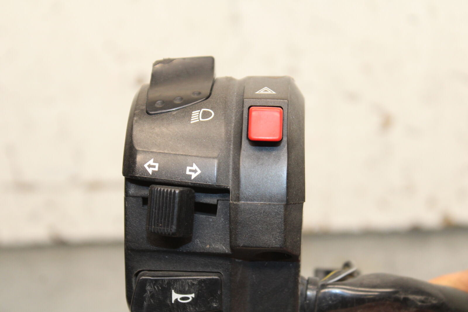 06-07 SUZUKI GSXR 600 LEFT CLIP ON HANDLE HORN SIGNALS SWITCH SWITCHES BB737