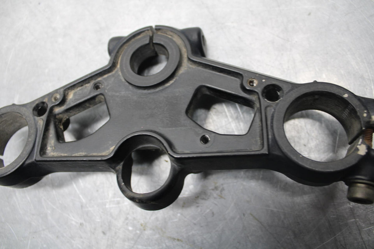 1984 Honda Interceptor 750 VF750F FORKS UPPER TRIPLE TREE CLAMP BB38