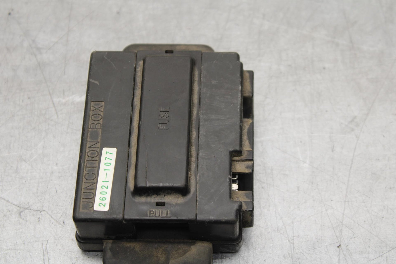 00-01 KAWASAKI ZZR600 RELAY ASSEMBLY FUSE BOX BB568