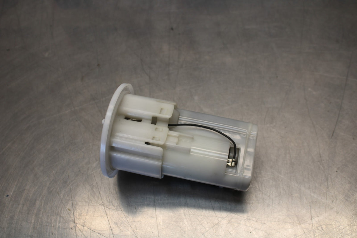 15-17 YAMAHA YZF R1 FUEL PUMP GAS PETROL SENDER UNIT BB190