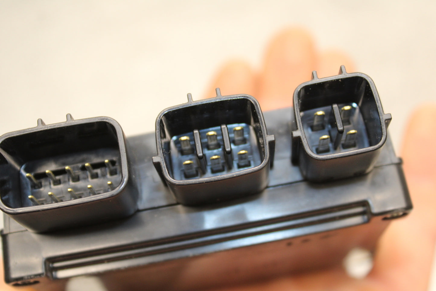 13-17 KAWASAKI NINJA ZX6R ZX636E RELAY ASSEMBLY FUSE BOX BB735