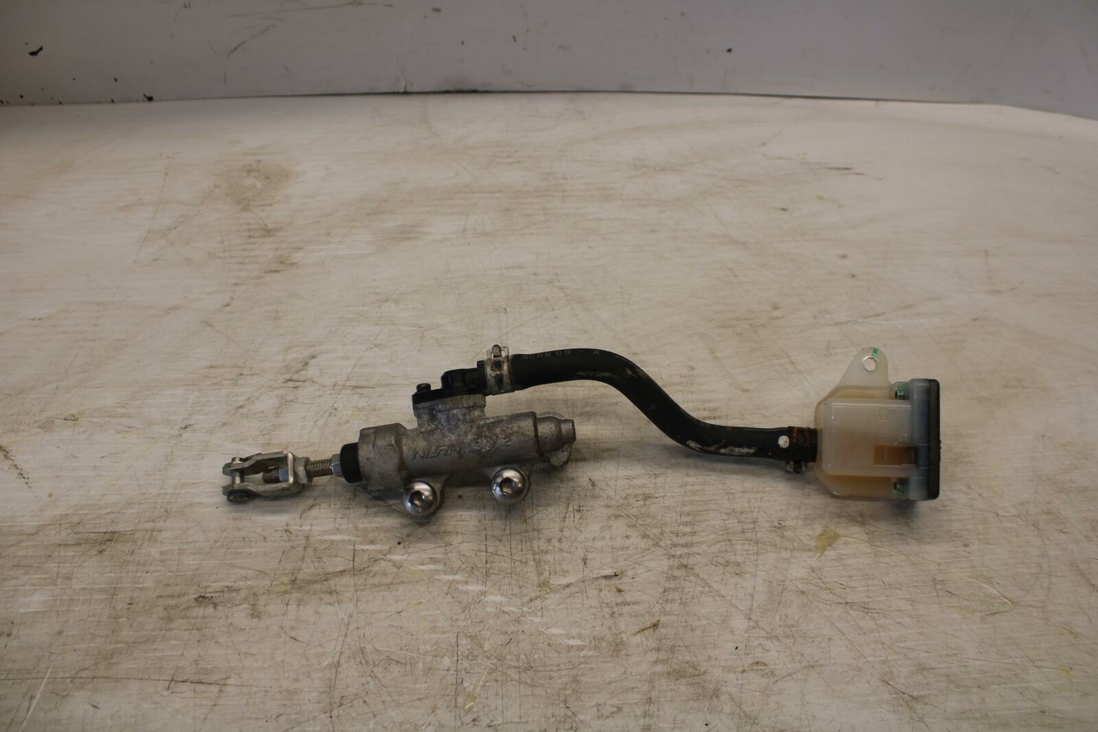 07-12 SUZUKI BANDIT 650F REAR BACK BRAKE MASTER CYLINDER W RESERVOIR BB280