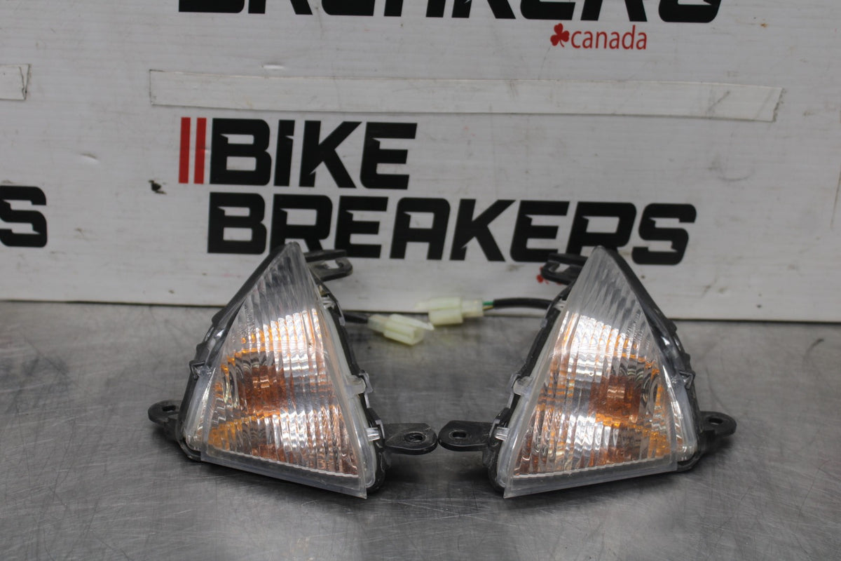 07-08 KAWASAKI NINJA ZX6R FRONT LEFT RIGHT TURN SIGNALS LIGHT INDICATORS BB937