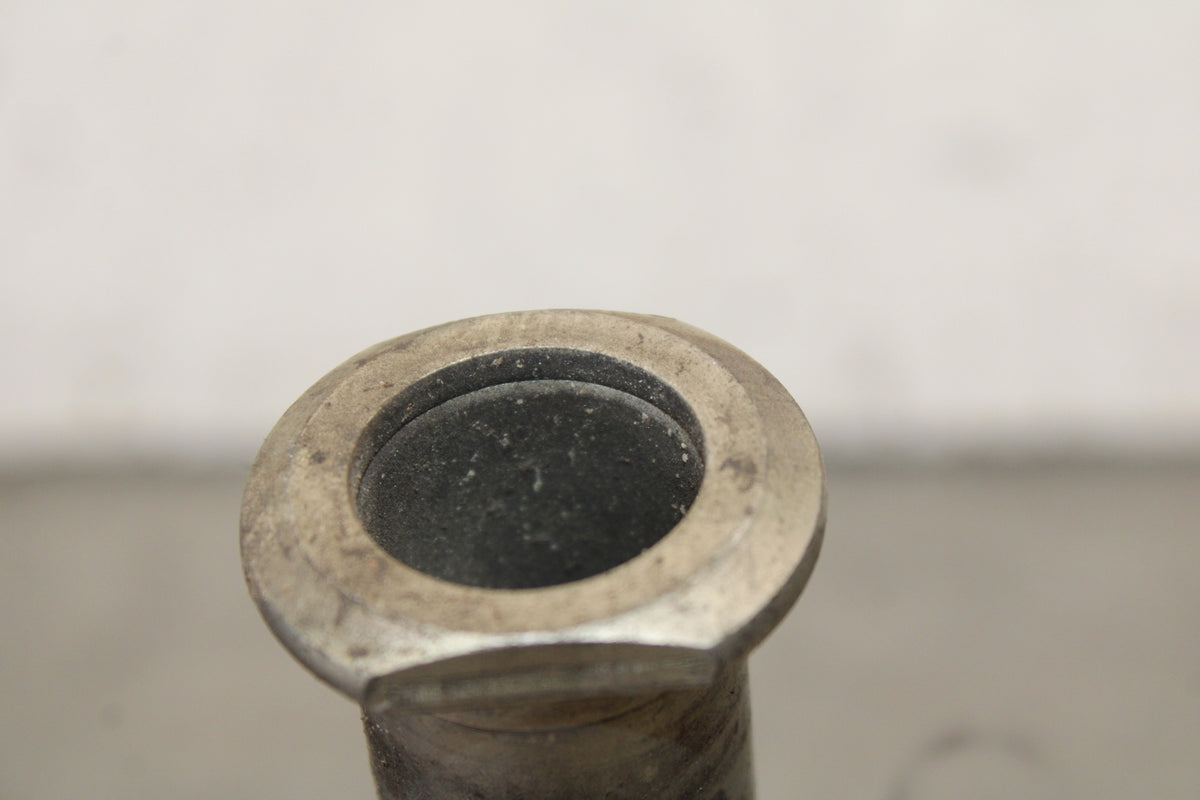 08-09 YAMAHA YZF R6S REAR AXLE BACK WHEEL RIM PIVOT BOLT AXEL  BB690