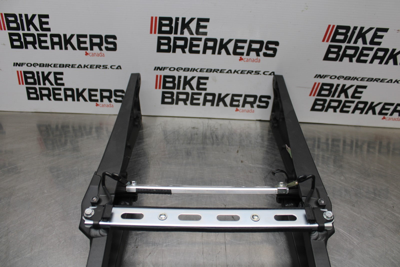 23-24 KAWASAKI NINJA ZX14R NEW! REAR SUBFRAME BACK SUB FRAME BB764