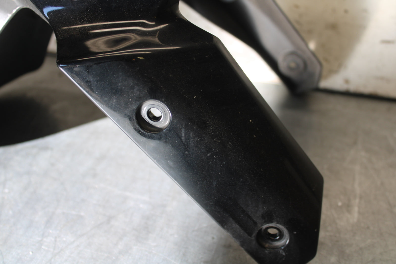 09-12 KAWASAKI NINJA ZX6R FRONT WHEEL FENDER COWL FAIRING 5004-0118-17K BB698