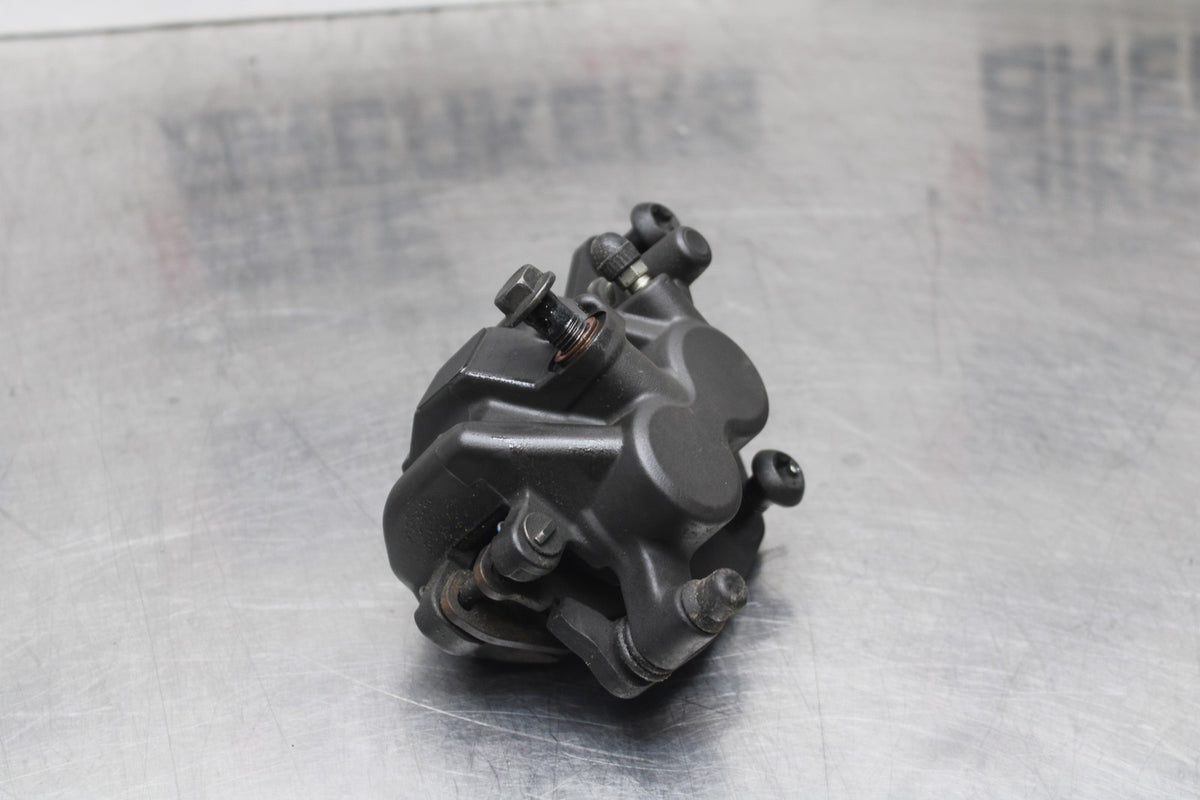 17-18 YAMAHA YZF R3 RIGHT FRONT BRAKE CALIPER BB813