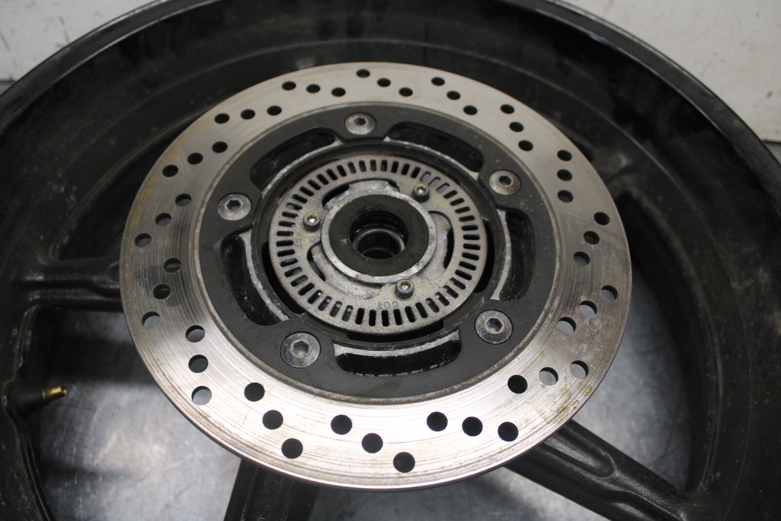 17-24 SUZUKI SV650 REAR WHEEL BACK RIM BB706