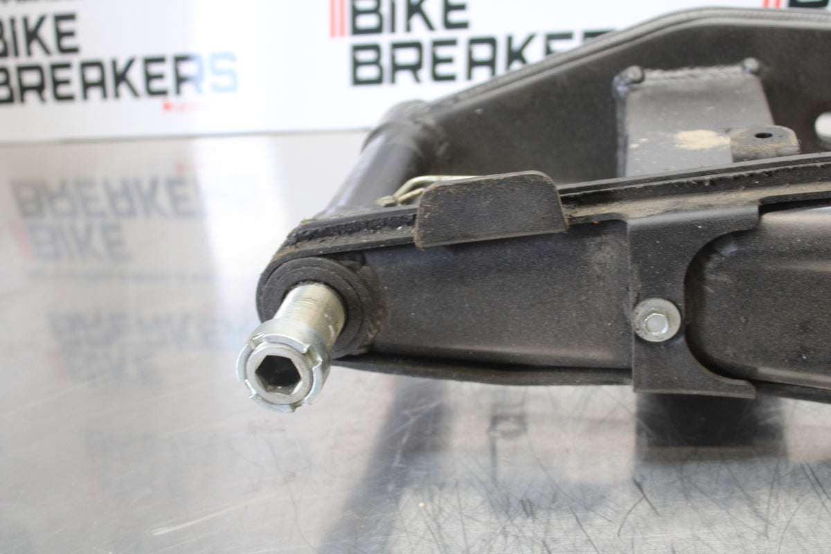 07 KAWASAKI Z1000 REAR SWINGARM BACK SUSPENSION SWING ARM BB148