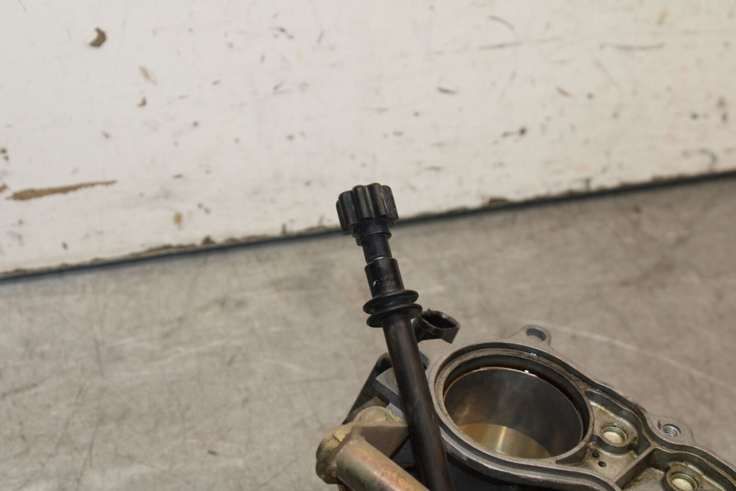 05-06 HONDA CBR600RR MAIN FUEL INJECTORS / THROTTLE BODIES 16401-MEE-A01 BB655