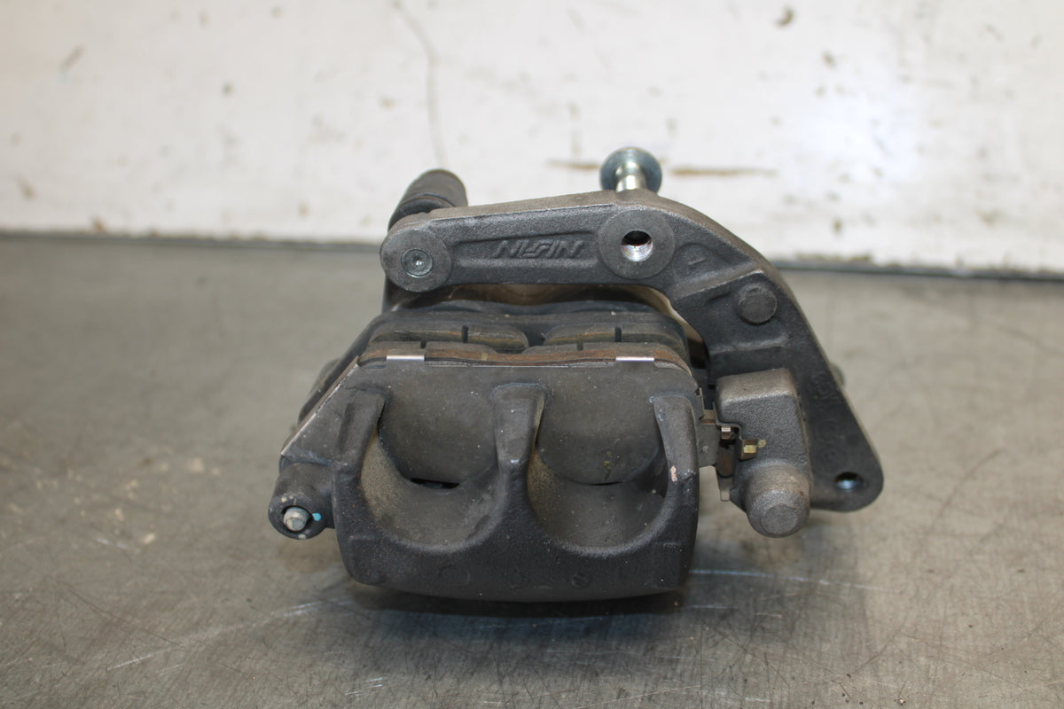 13-15 HONDA CBR500R RIGHT FRONT BRAKE CALIPER 45250-MGZ-J01 BB704