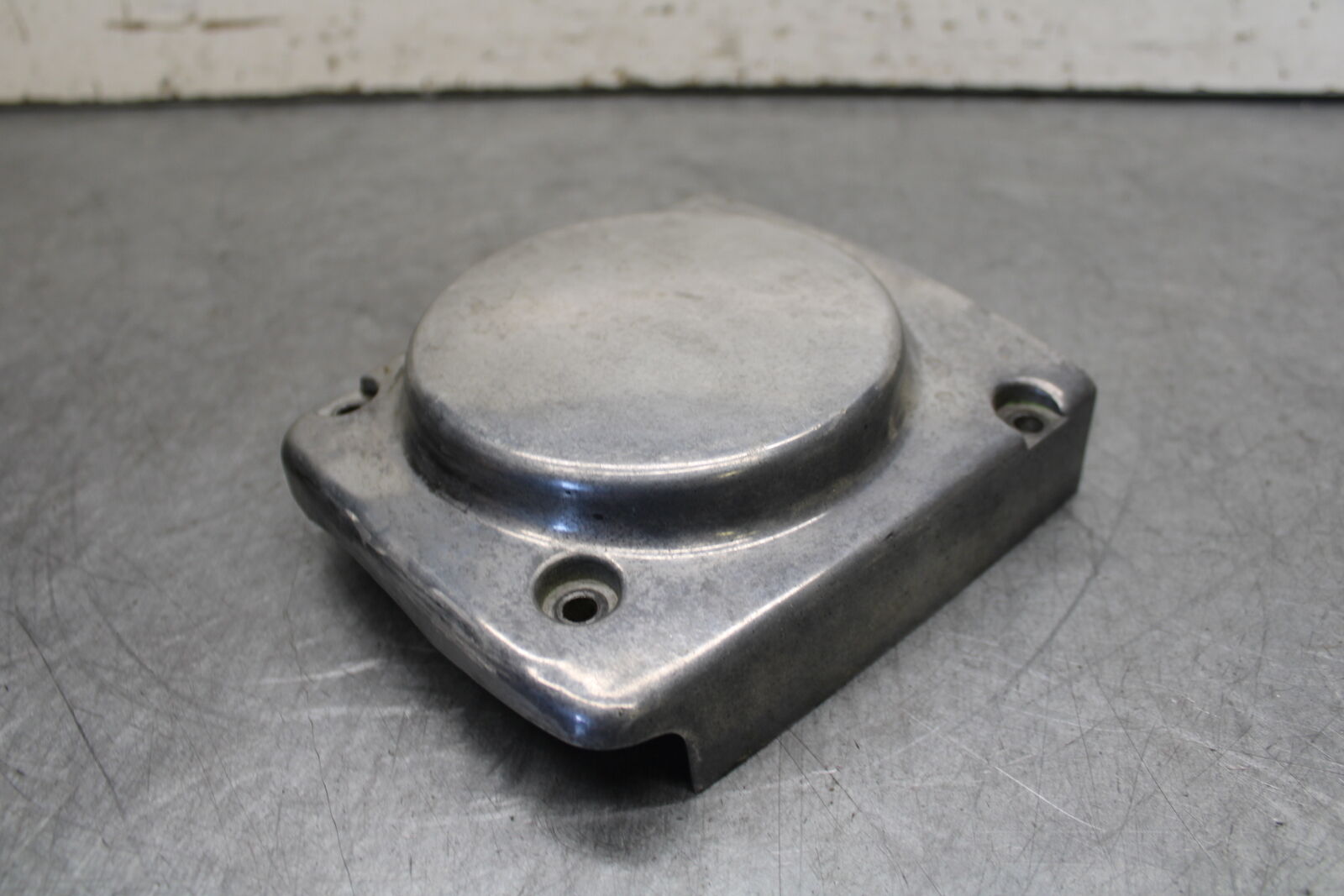 85-86 SUZUKI MADURA 1200 ENGINE SPROCKET COVER  BB691