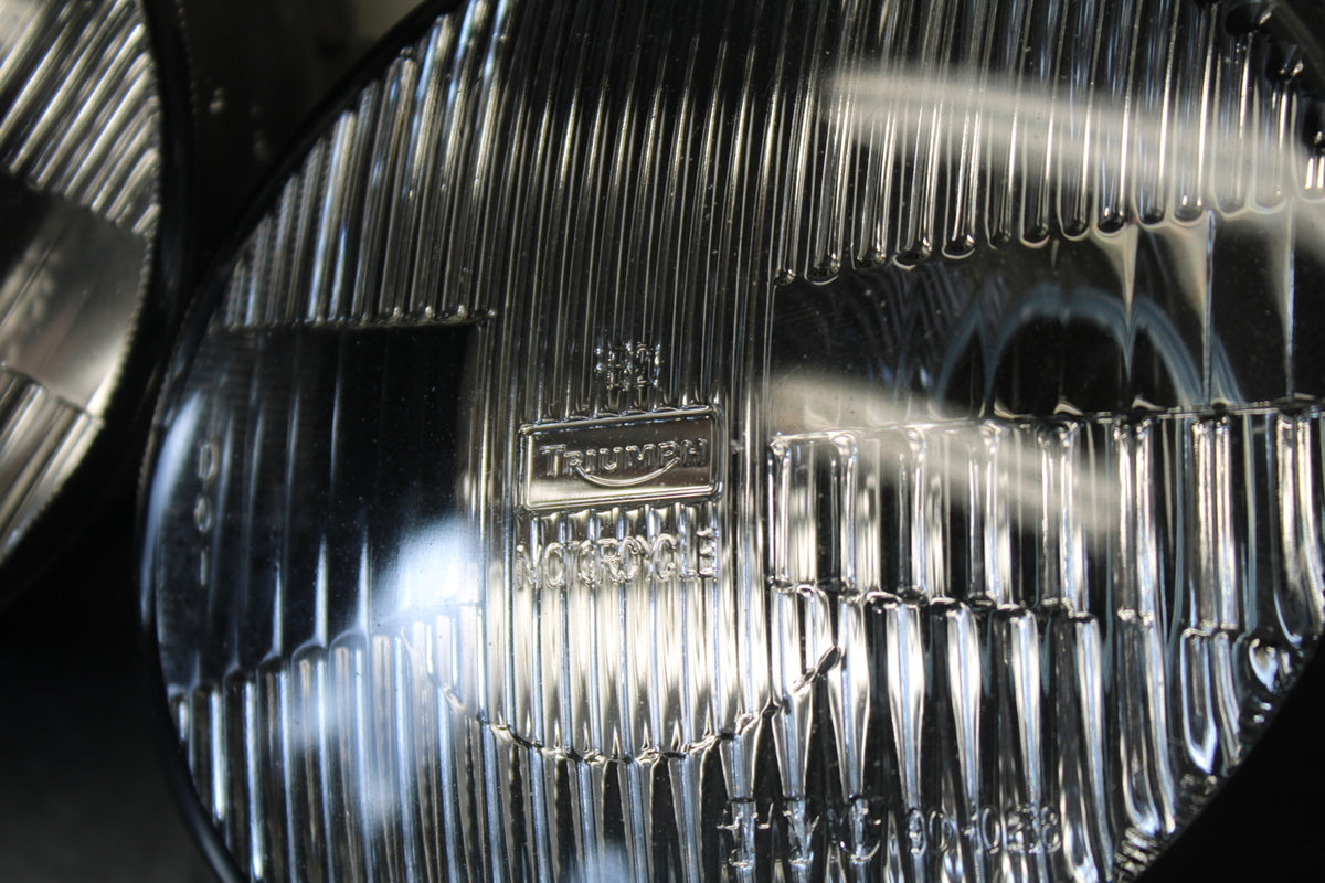 01-06 TRIUMPH TIGER 955I FRONT HEADLIGHT HEAD LIGHT LAMP BB693