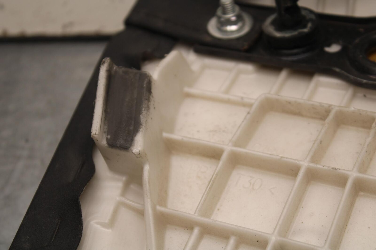 09-12 KAWASAKI NINJA ZX6R REAR BACK PASSENGER TANDEM SEAT SADDLE PILLION BB617