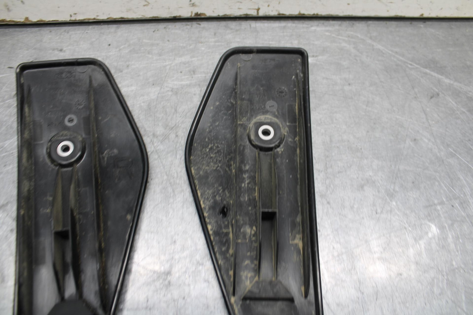 16-18 KTM 690 DUKE  RADIATOR COVERS BB631