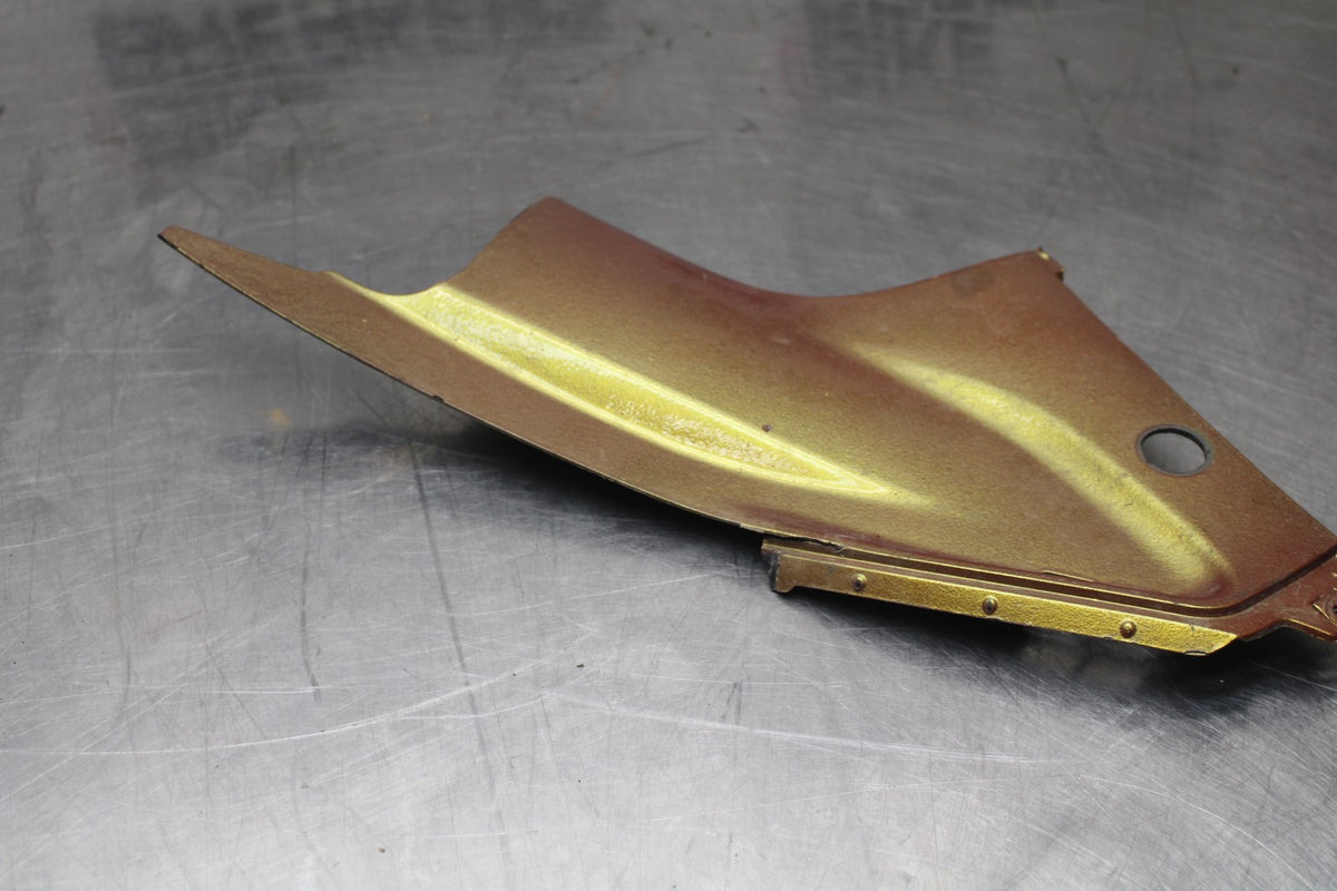 05 YAMAHA YZF R6 LEFT FRONT DUCT COVER PANEL COWL BB858