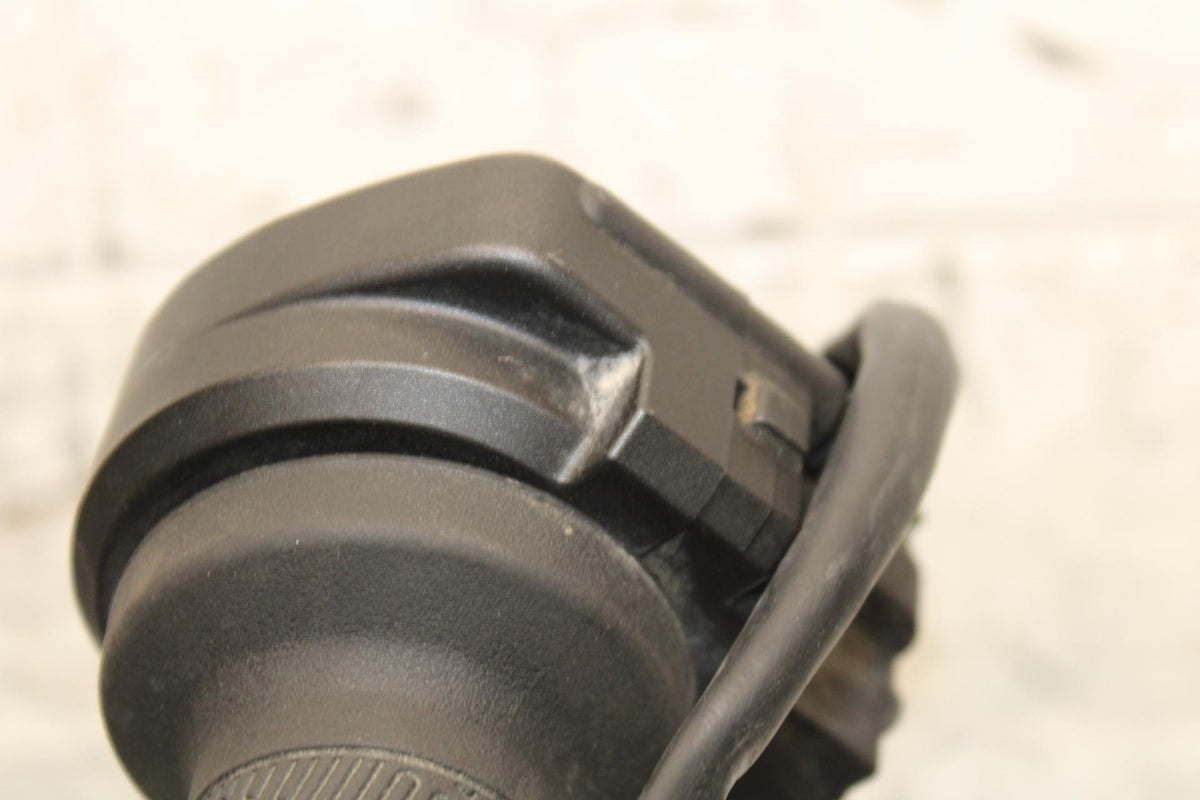 19-20 KTM 790 DUKE 790 RIGHT THROTTLE GRIP BB570