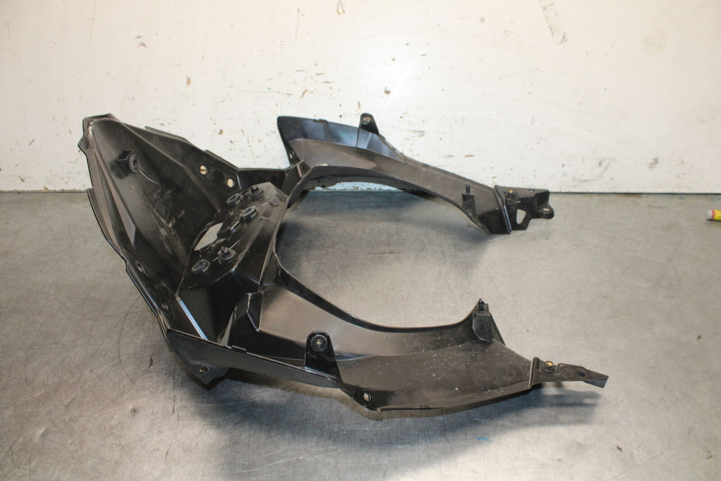 18-23 KAWASAKI NINJA 400 EX400 ABS FRONT CENTER COWL GAUGE FAIRING BB747