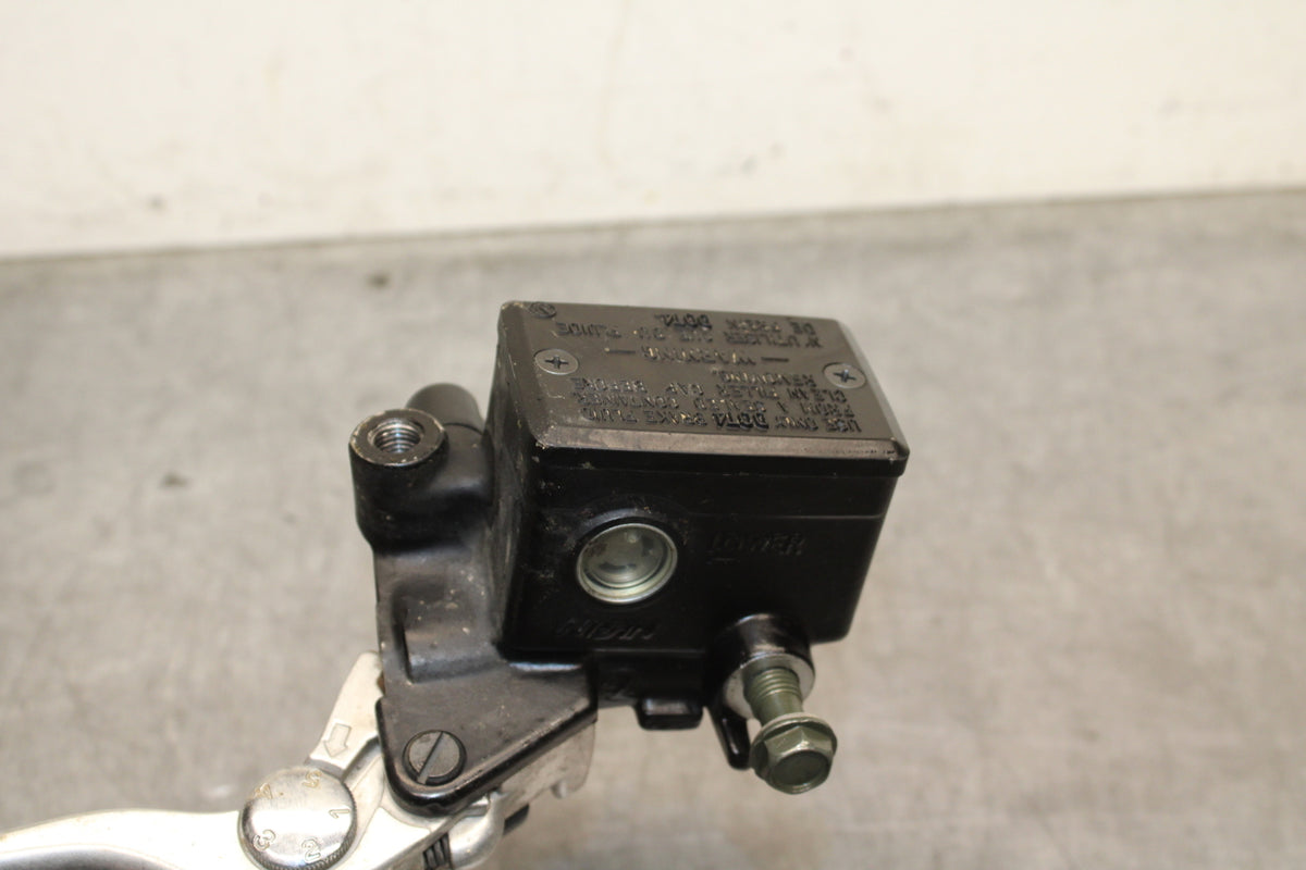 07-09 KAWASAKI VERSYS 650 FRONT BRAKE MASTER CYLINDER w/ LEVER BB125
