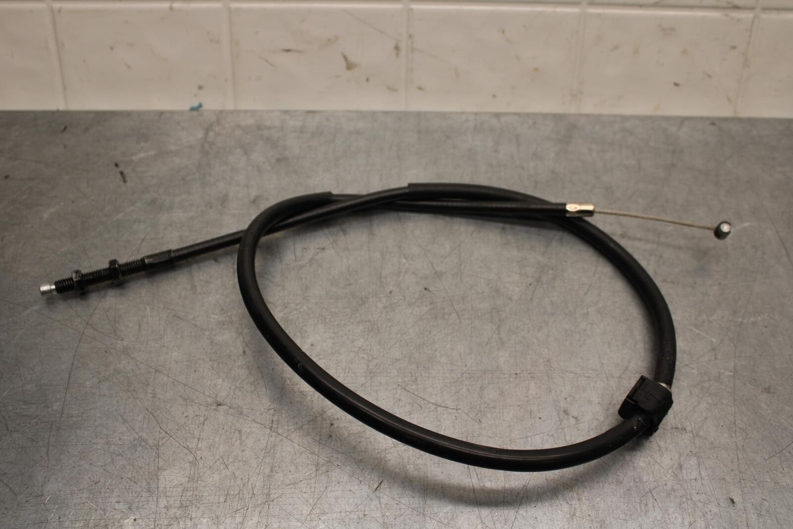 22-23 YAMAHA YZF R7 CLUTCH CABLE LINE BB583