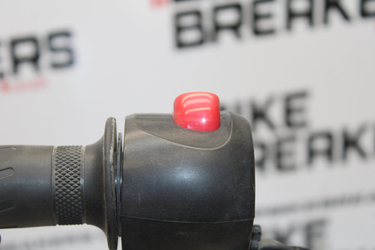 09-15 YAMAHA FZ6R RIGHT CLIP ON HANDLE KILL OFF START SWITCH SWITCHES BB161