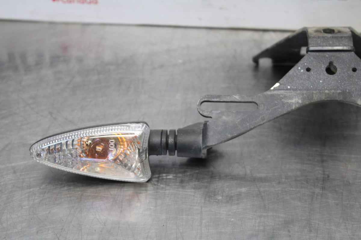 16 APRILIA TUONO V4 1100 FENDER ELIMINATOR LICENSE PLATE BRACKET & LIGHTS BB905